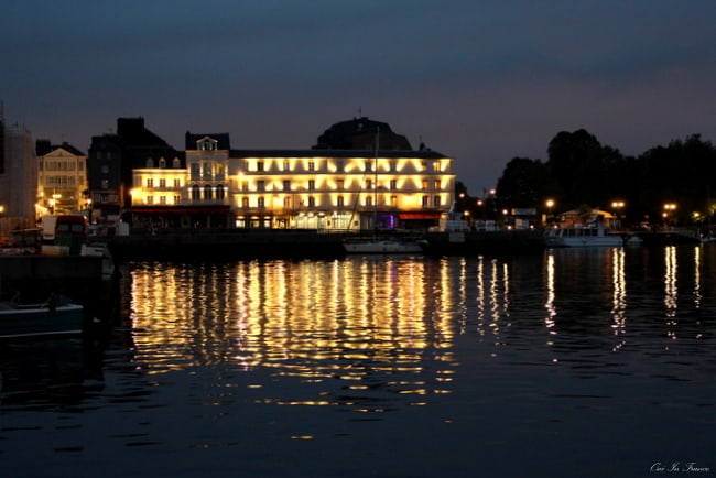 honfleur nighttime france