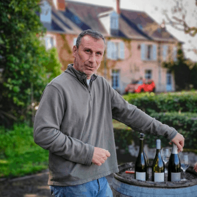 Spending the day with an organic winemaker and wine expert (VIDEO)
